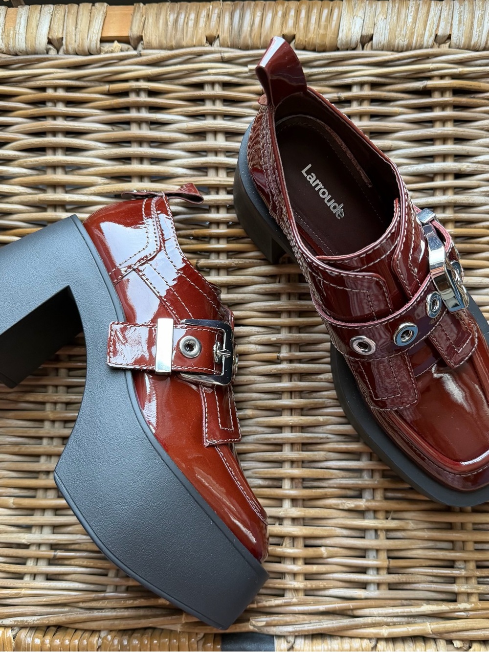 Larroudé Stewart Platform Heels Burgundy Wine Size 9 Patent Leather